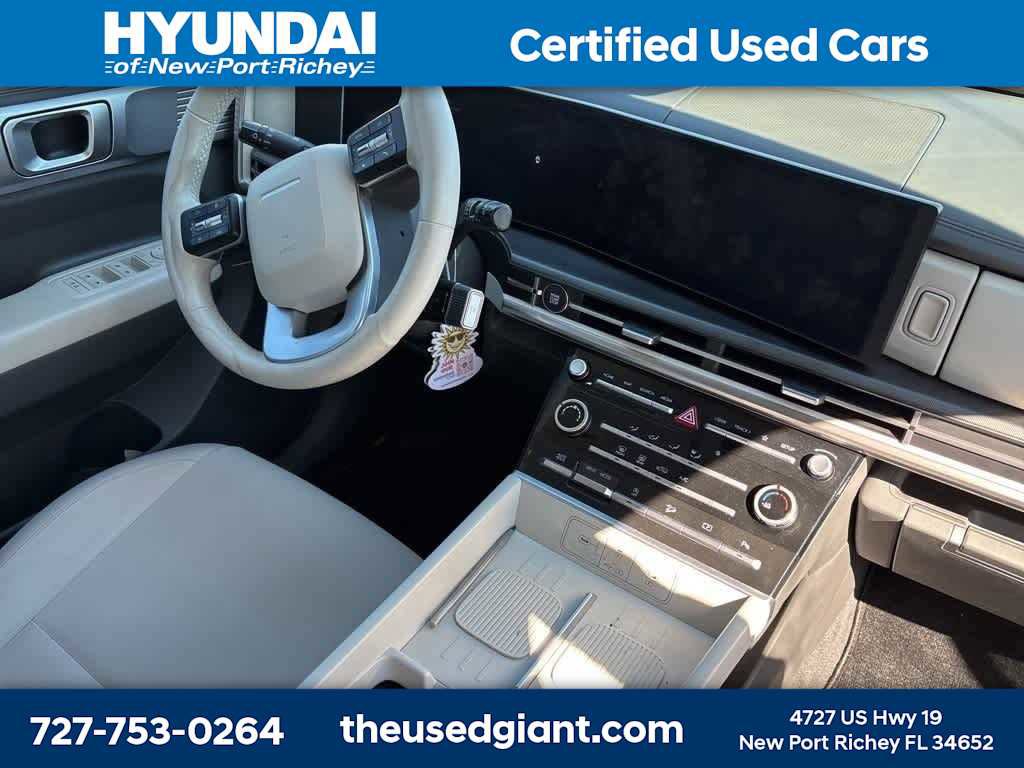 Used 2024 Hyundai Santa Fe SE image 6