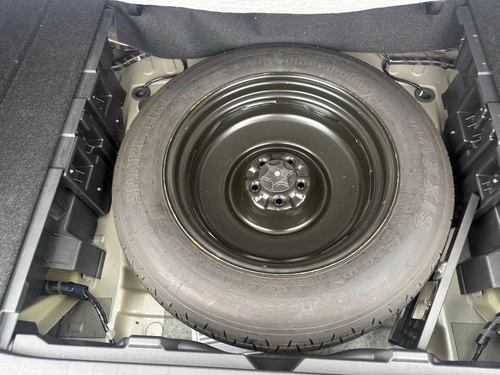Used 2020 Nissan Murano SV AWD/4WD image 36