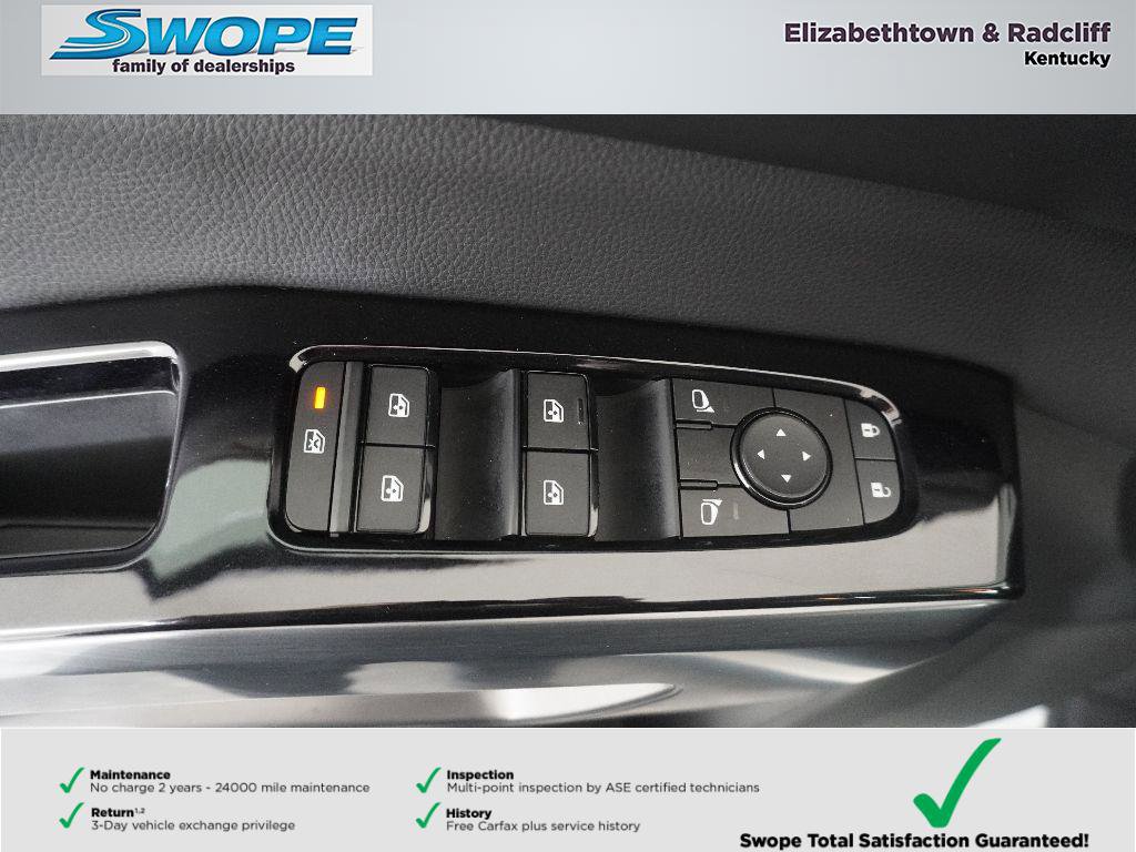 Certified 2024 Nissan Pathfinder SL image 16