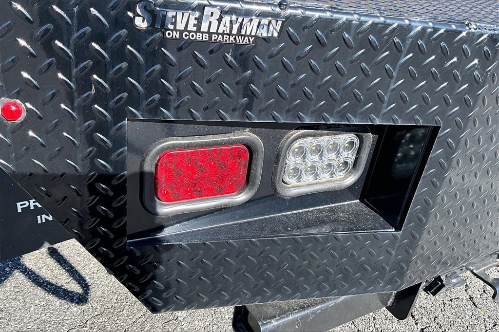 Used 2024 RAM 5500 Tradesman w/ Chrome Appearance Group image 21