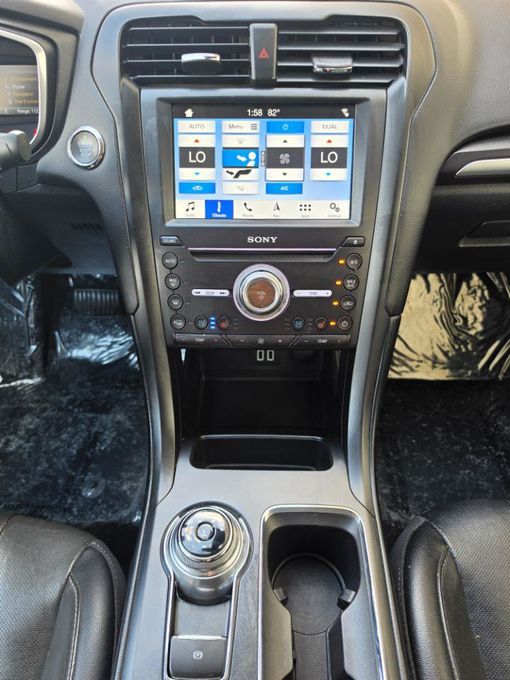 Used 2019 Ford Fusion Energi Titanium FWD image 17