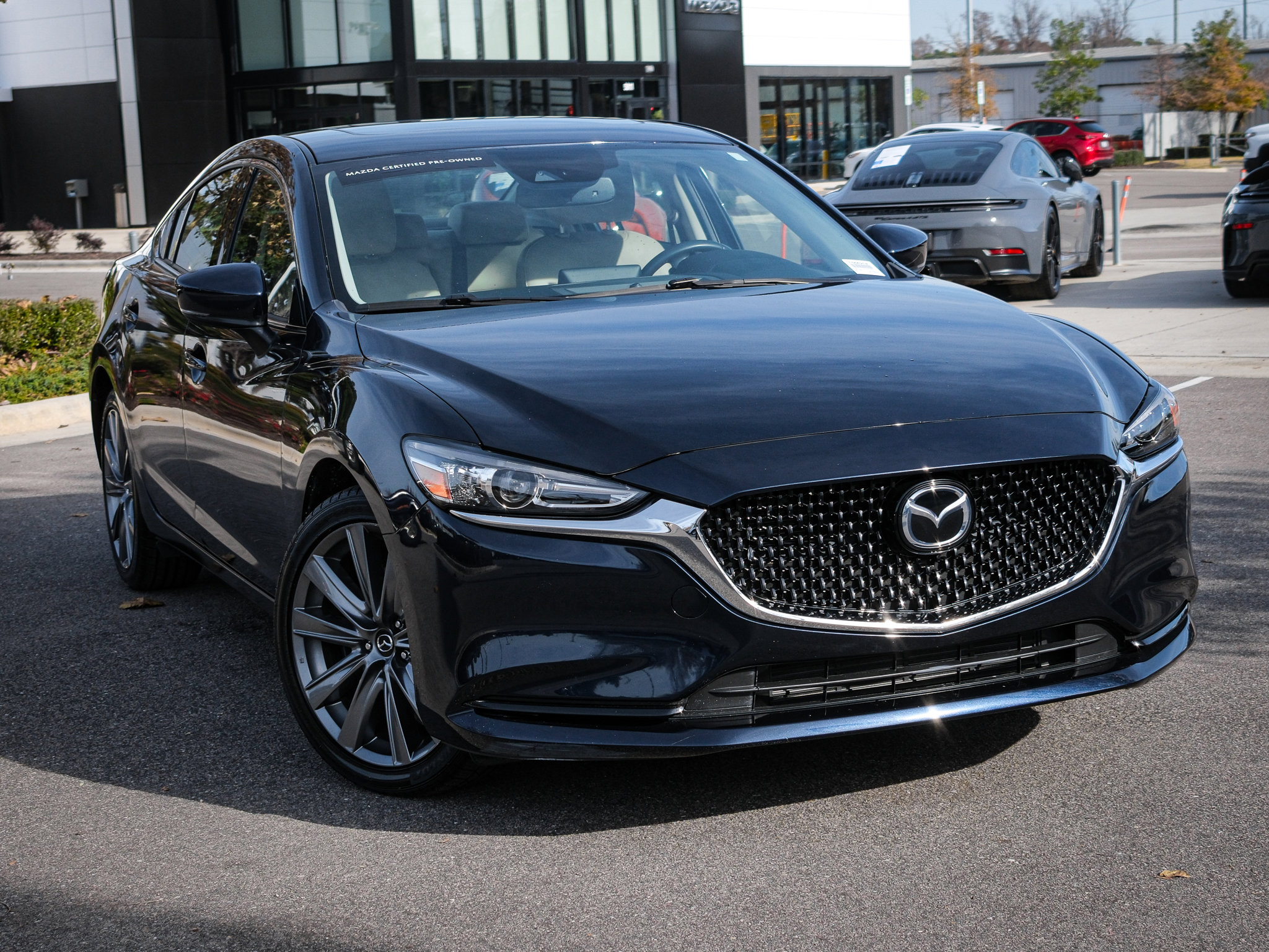 Used 2020 MAZDA MAZDA6 Grand Touring image 2