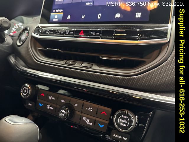 New 2026 Jeep Compass Limited image 3