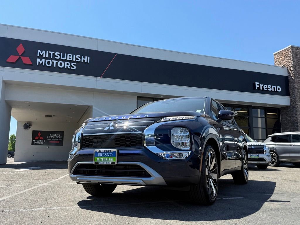 New 2026 Mitsubishi Outlander SE