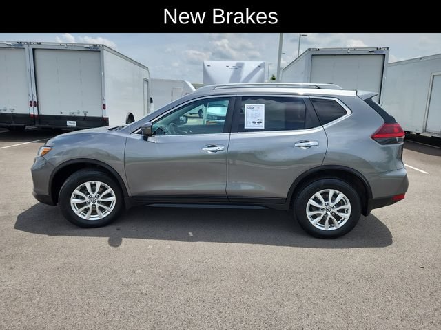 Used 2018 Nissan Rogue SV AWD/4WD image 4
