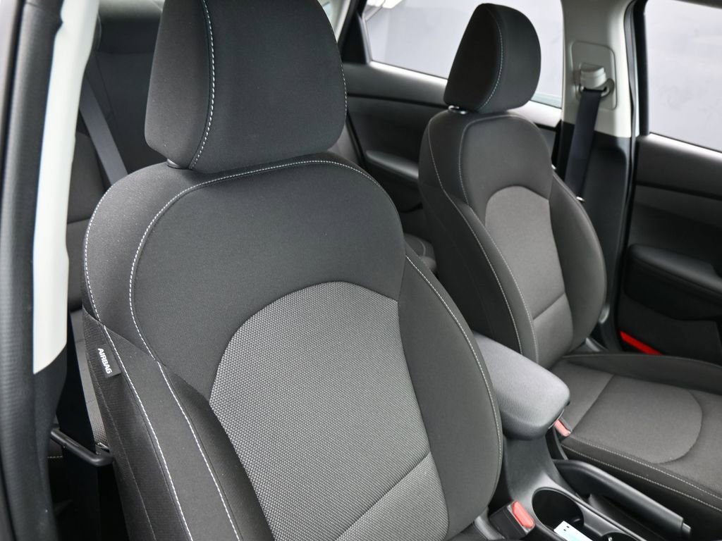 Used 2023 Kia Forte LXS image 35
