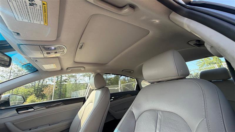 Used 2018 Hyundai Sonata Limited w/ Limited Ultimate Package 03 FWD image 11