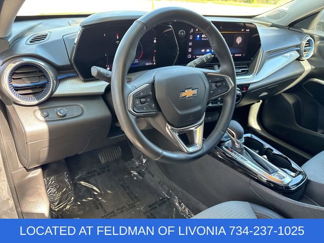 Certified 2024 Chevrolet Trax LT w/ Driver Confidence Package FWD image 10