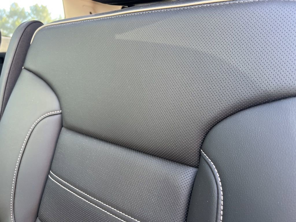 Certified 2023 GMC Acadia Denali w/ Trailering Package image 32