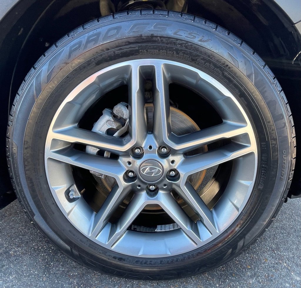 Used 2019 Hyundai Santa Fe XL image 14