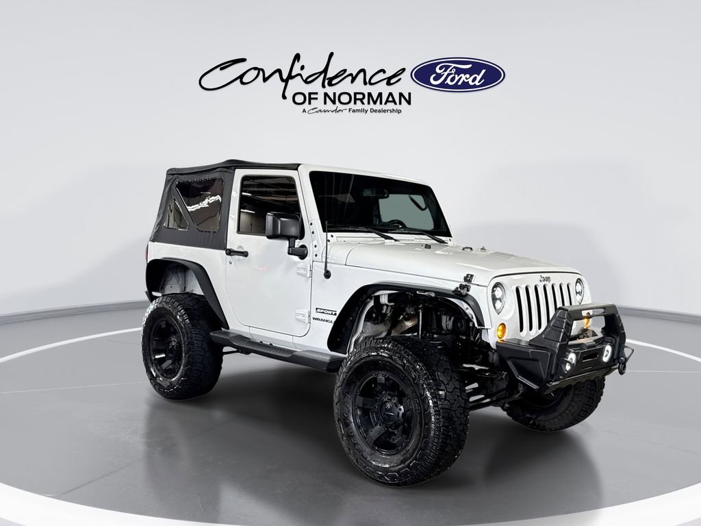 Used 2017 Jeep Wrangler Sport w/ Quick Order Package 24S AWD/4WD image 11