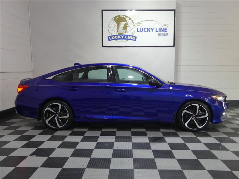 Used 2018 Honda Accord Sport image 6