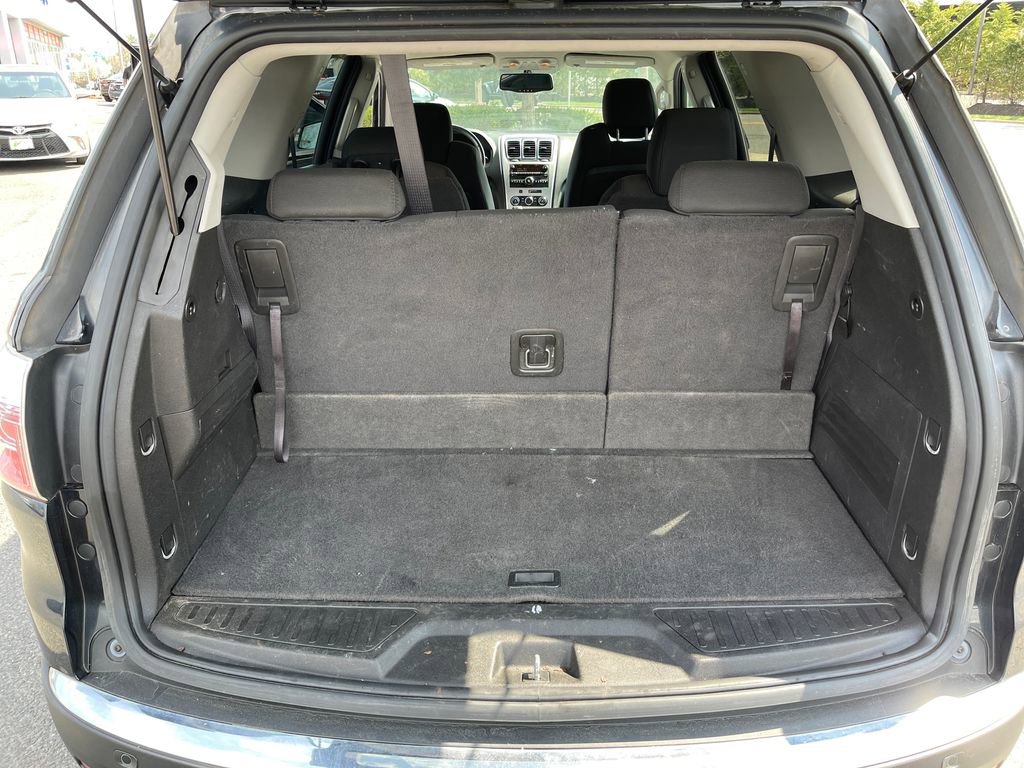 Used 2012 GMC Acadia SLE image 19