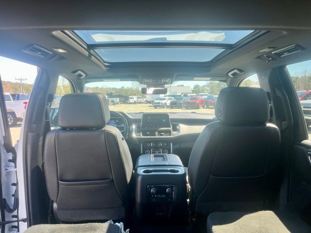 Certified 2023 Chevrolet Suburban Z71 w/ Luxury Package AWD/4WD image 29