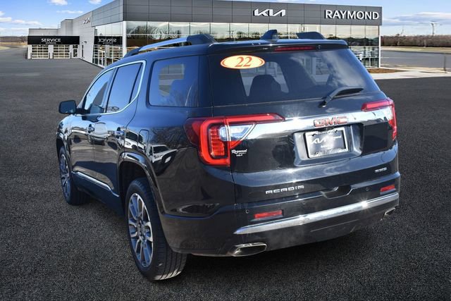 Used 2022 GMC Acadia Denali w/ Denali Technology Package image 5