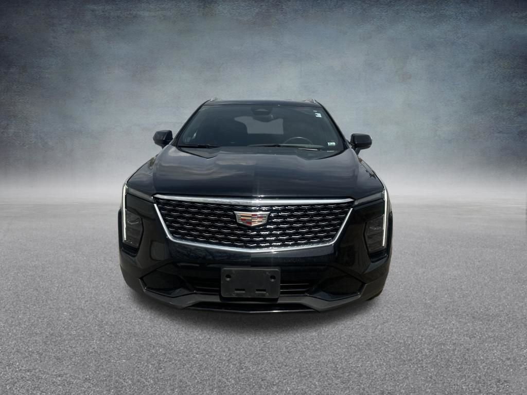 Used 2024 Cadillac XT4 Premium Luxury image 10