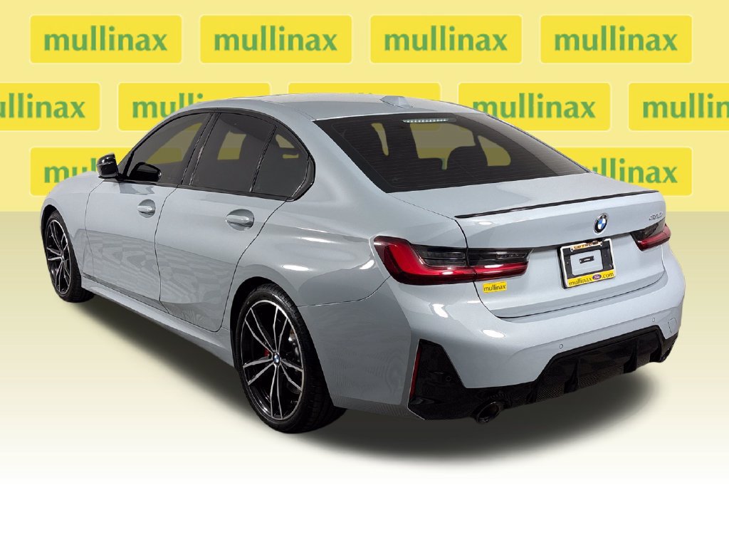 Used 2024 BMW 330i Sedan w/ M Sport Package RWD image 9