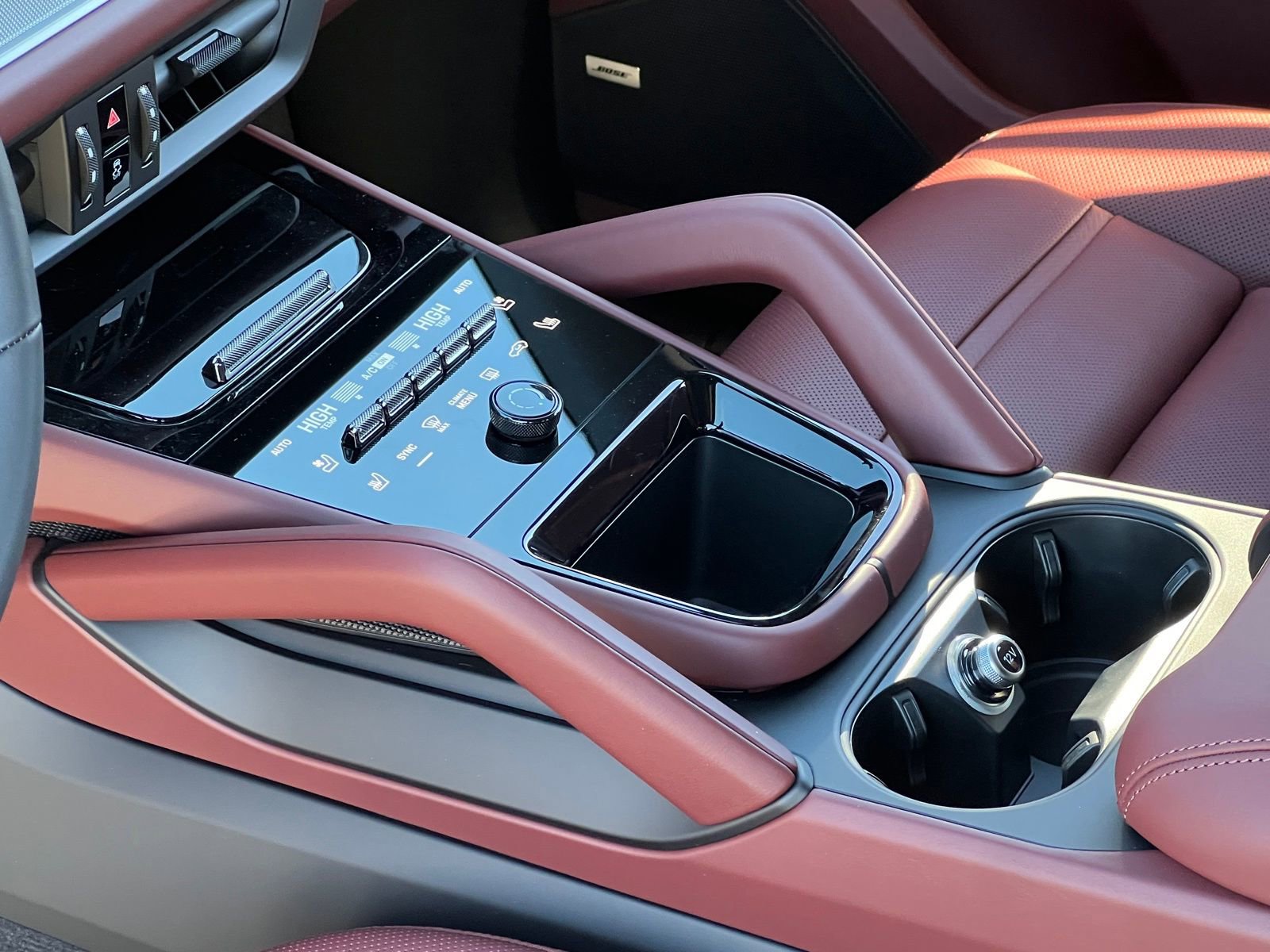 New 2026 Porsche Cayenne S image 29