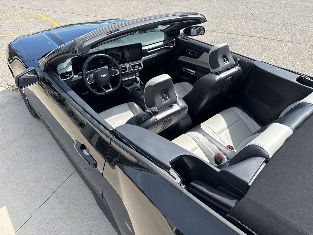 Used 2024 Ford Mustang Premium RWD image 34
