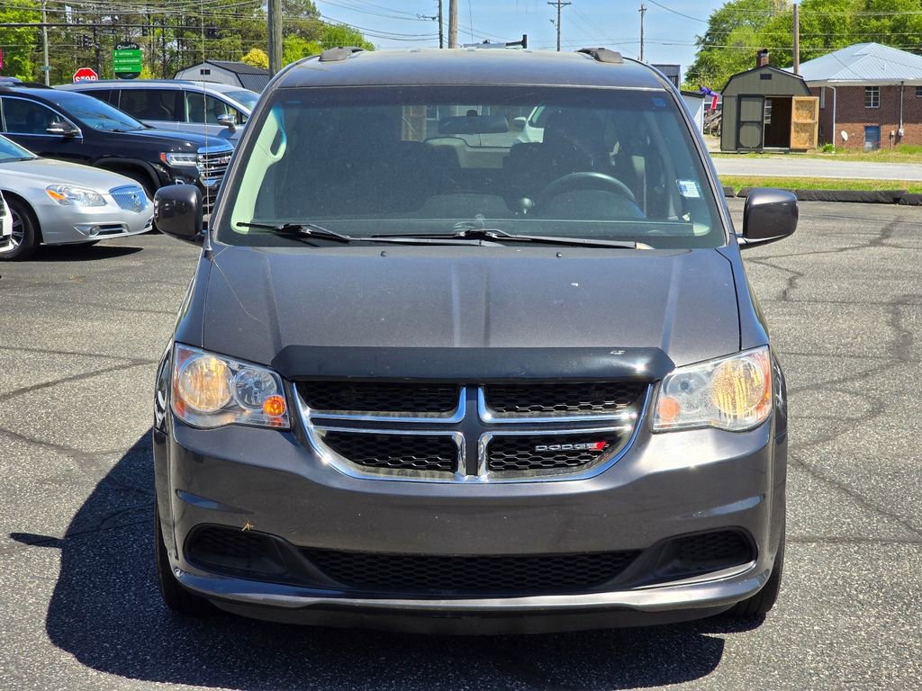 Used 2016 Dodge Grand Caravan SXT image 20