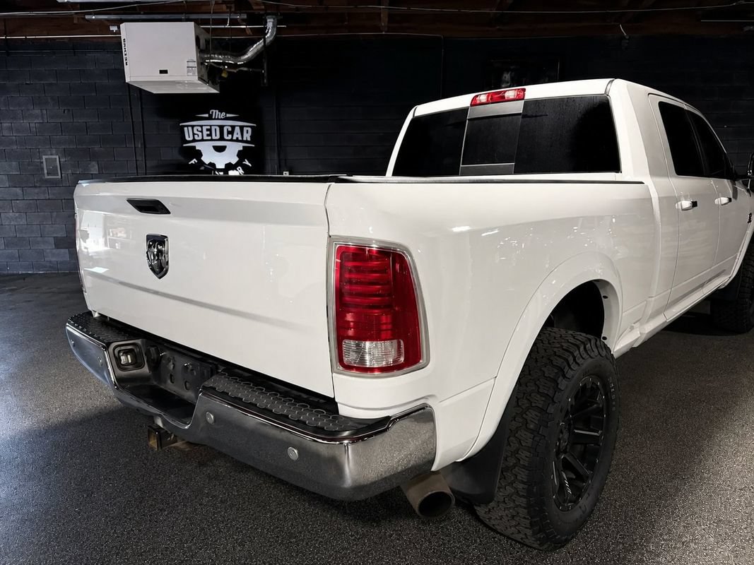 Used 2016 RAM 3500 Laramie w/ Cold Weather Group AWD/4WD image 6