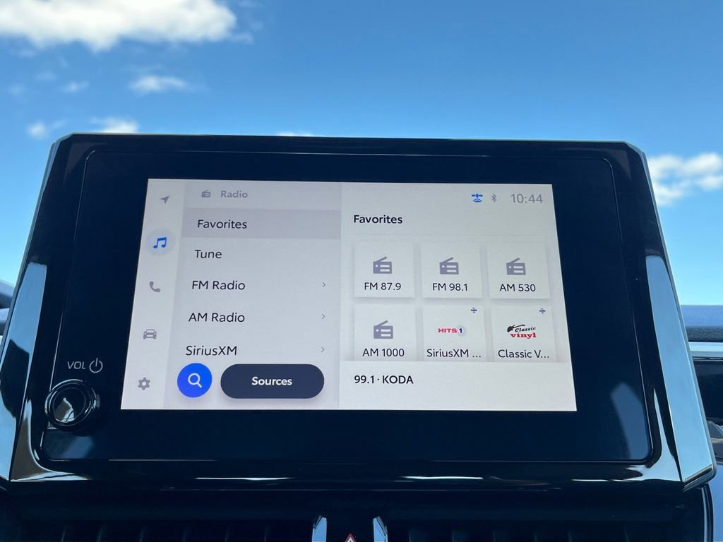 Used 2025 Toyota Corolla SE image 8