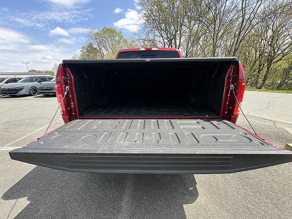 Used 2015 Ford F150 XLT w/ Equipment Group 302A Luxury image 29
