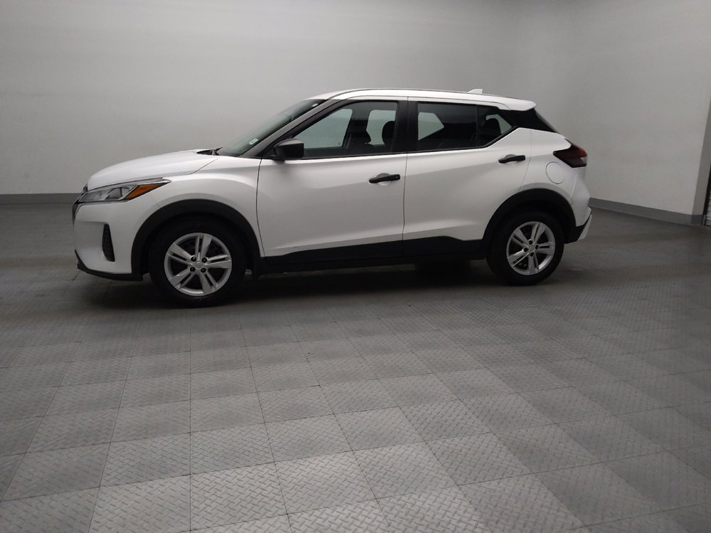 Used 2021 Nissan Kicks S FWD image 2