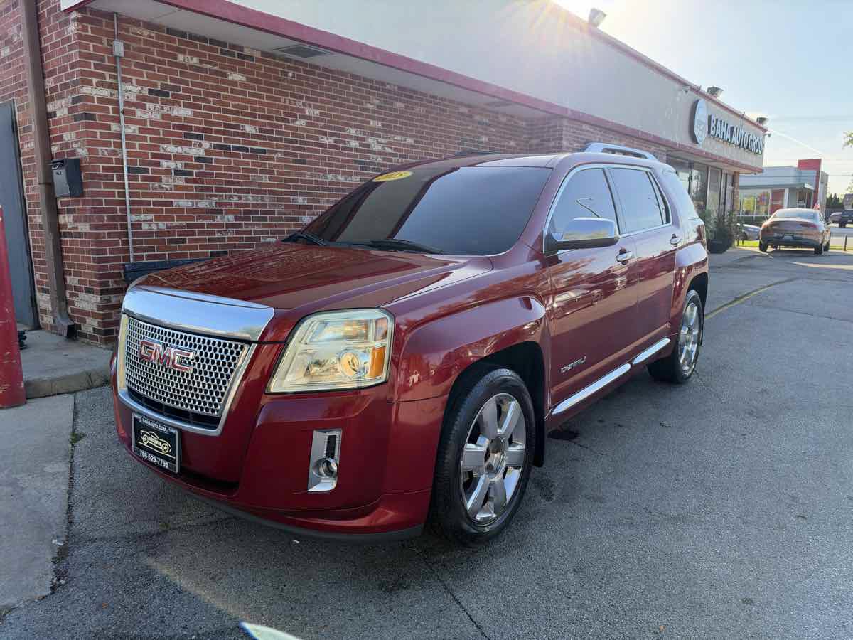 Used 2015 GMC Terrain Denali AWD/4WD image 1