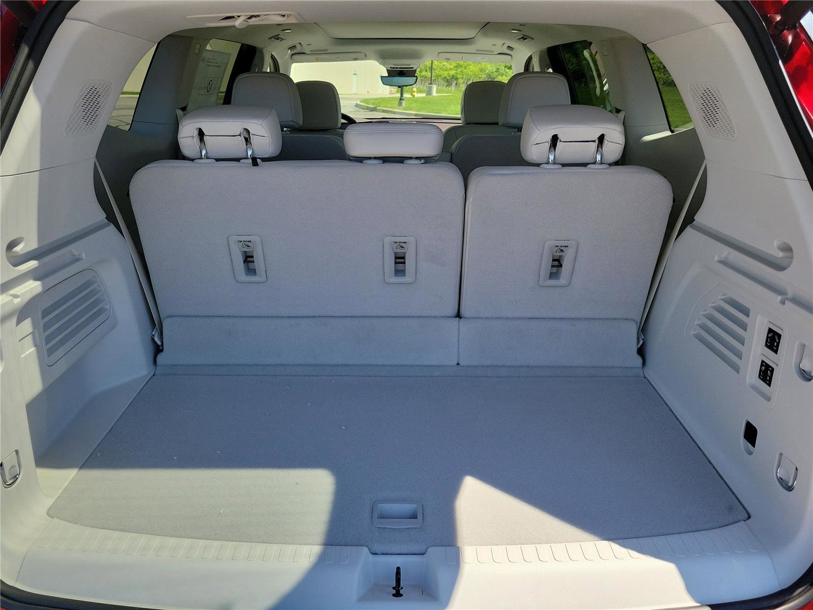 New 2026 Buick Enclave Avenir w/ Super Cruise Package image 9