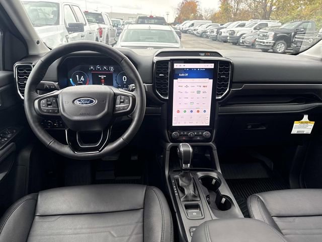 New 2025 Ford Ranger Lariat w/ Black Appearance Package image 7