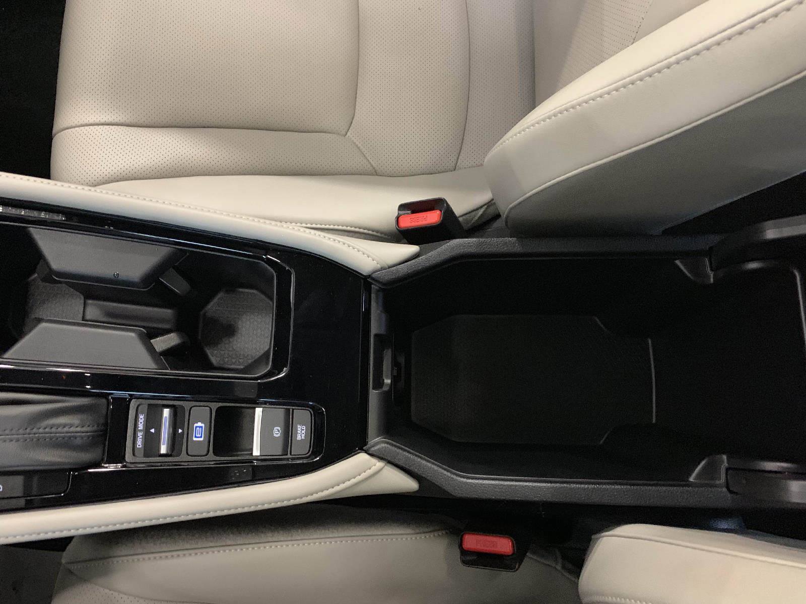 Used 2023 Honda Accord Touring image 29