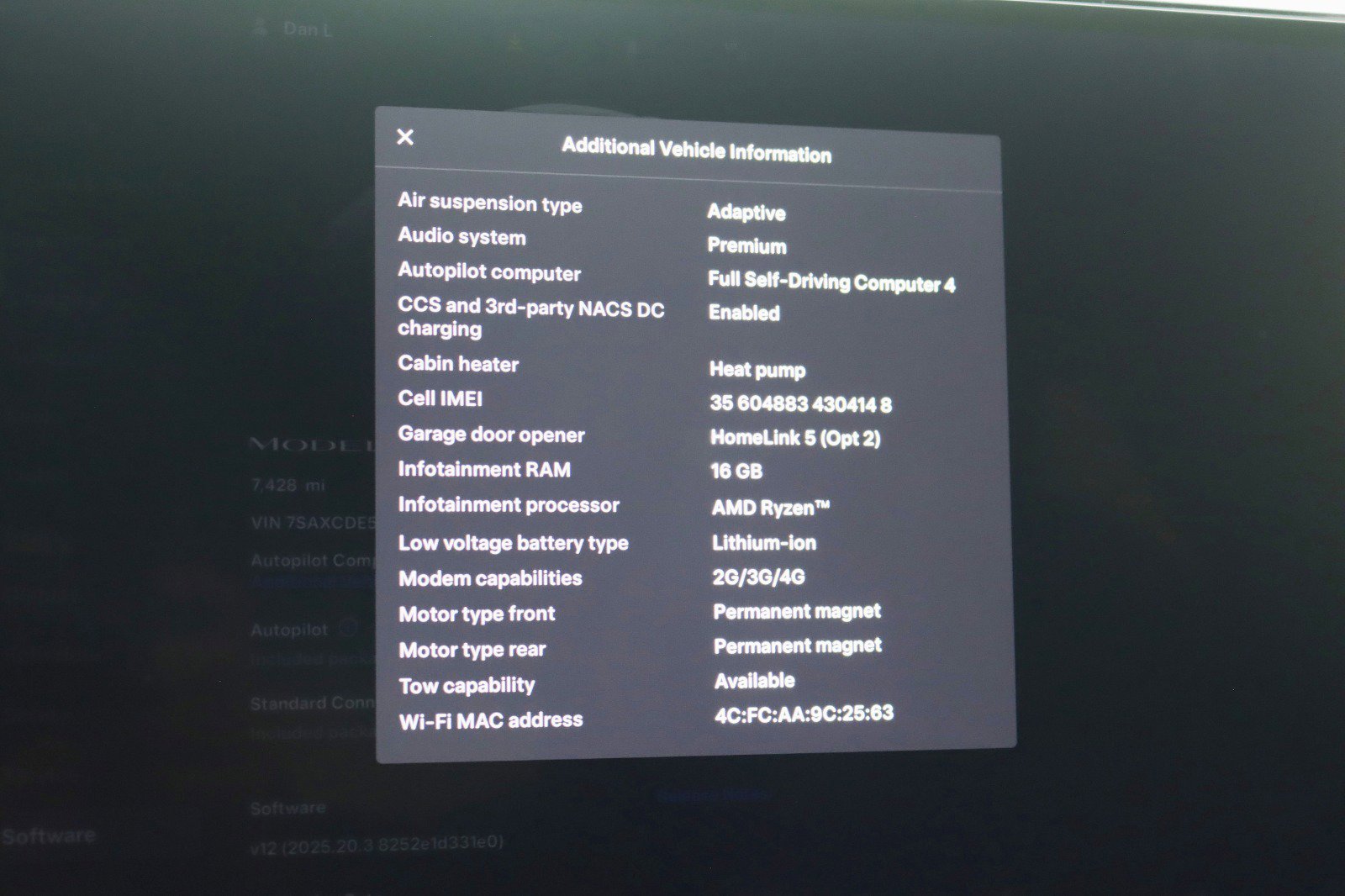 Used 2024 Tesla Model X image 28