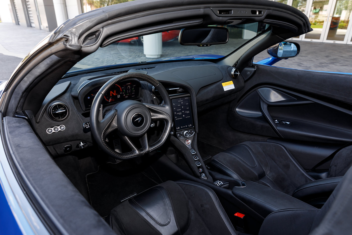 Used 2022 McLaren 720S Luxury RWD image 19