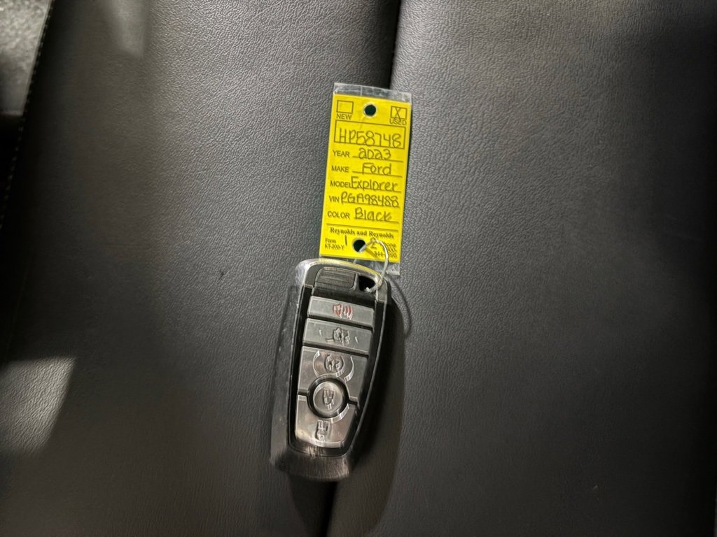Certified 2023 Ford Explorer XLT w/ Equipment Group 202A image 13