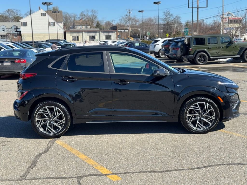 Used 2022 Hyundai Kona N Line w/ Tech Package image 7
