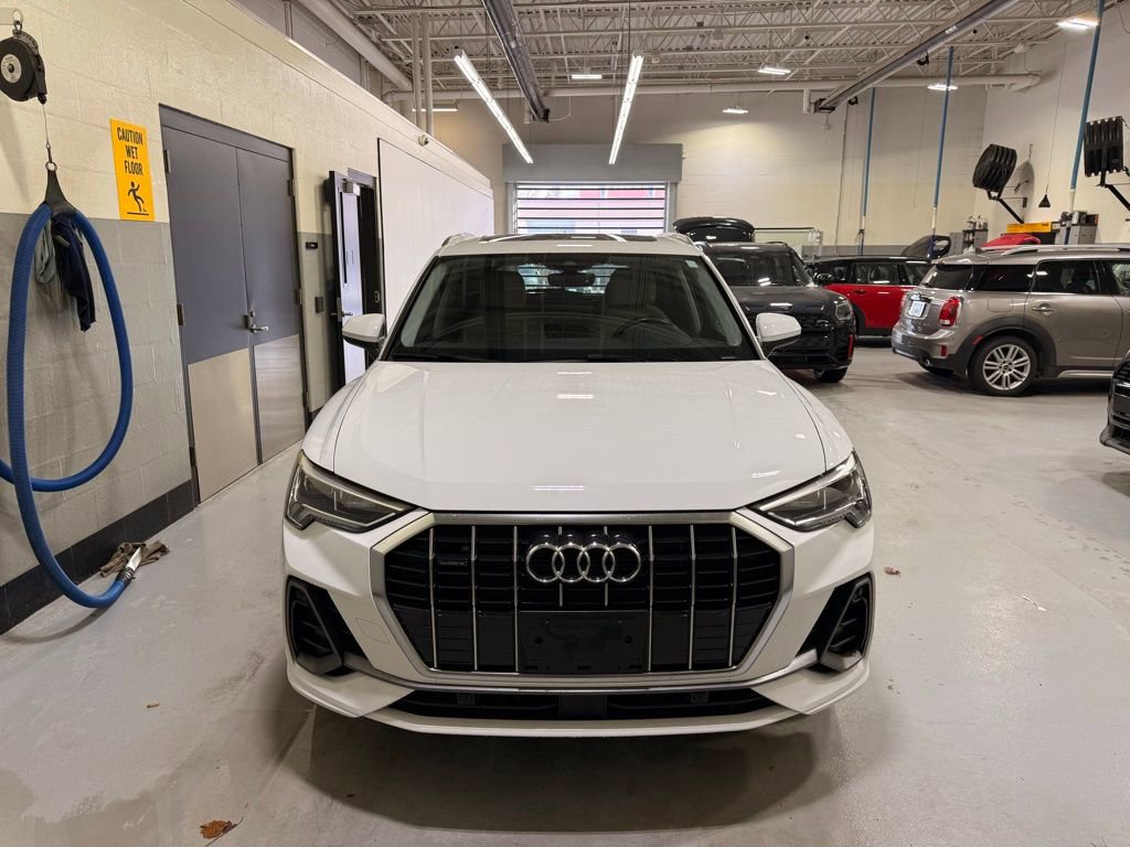 Used 2023 Audi Q3 2.0T Premium w/ Convenience Package image 8
