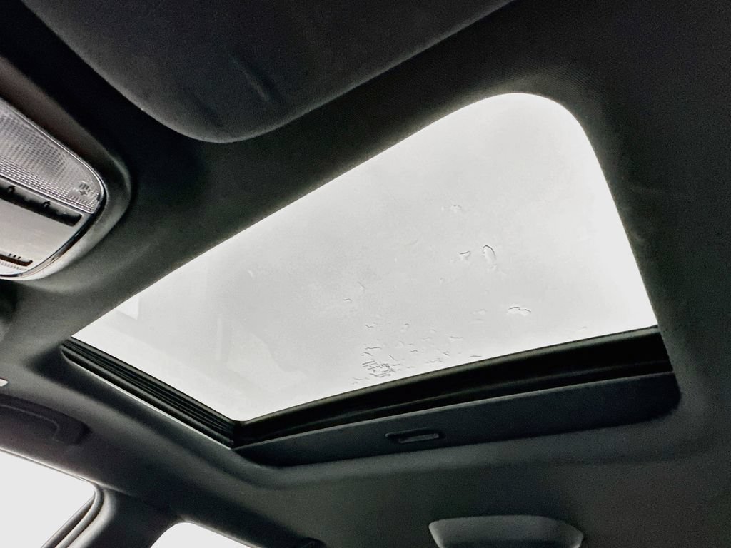 Used 2024 Dodge Durango SXT w/ SXT Blacktop Group AWD/4WD image 21