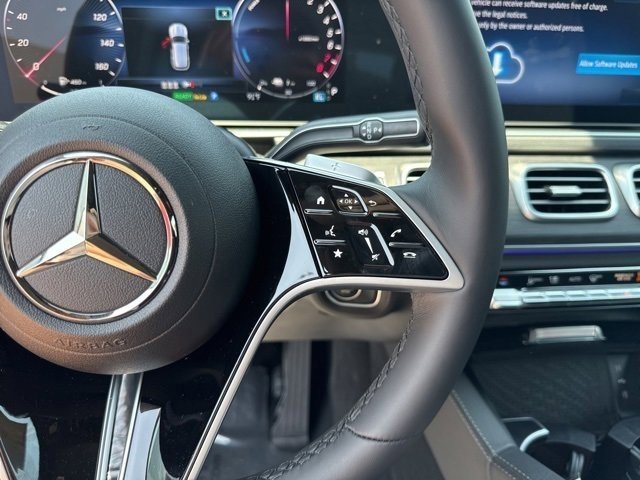 New 2025 Mercedes-Benz GLE 450e 4MATIC image 14