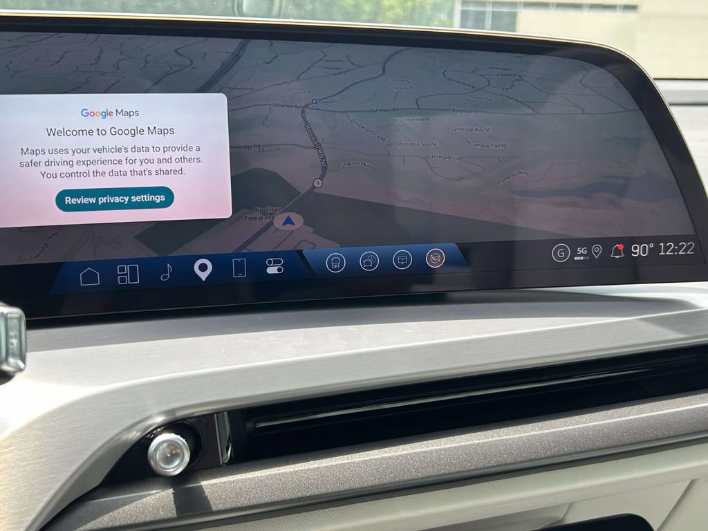 New 2027 Cadillac Vistiq Sport AWD/4WD image 29