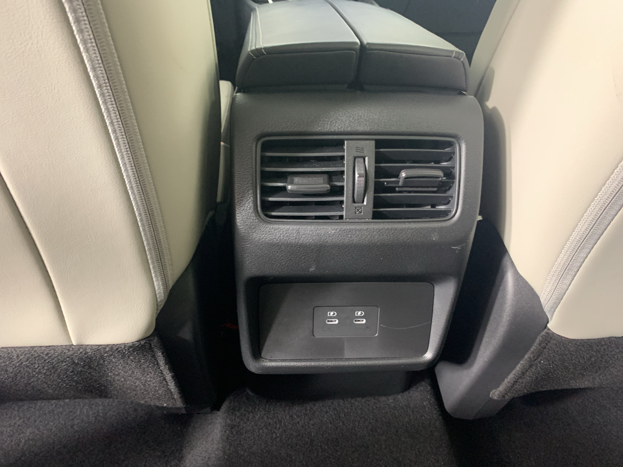 Used 2024 Nissan Rogue SV w/ SV Premium Package AWD/4WD image 31