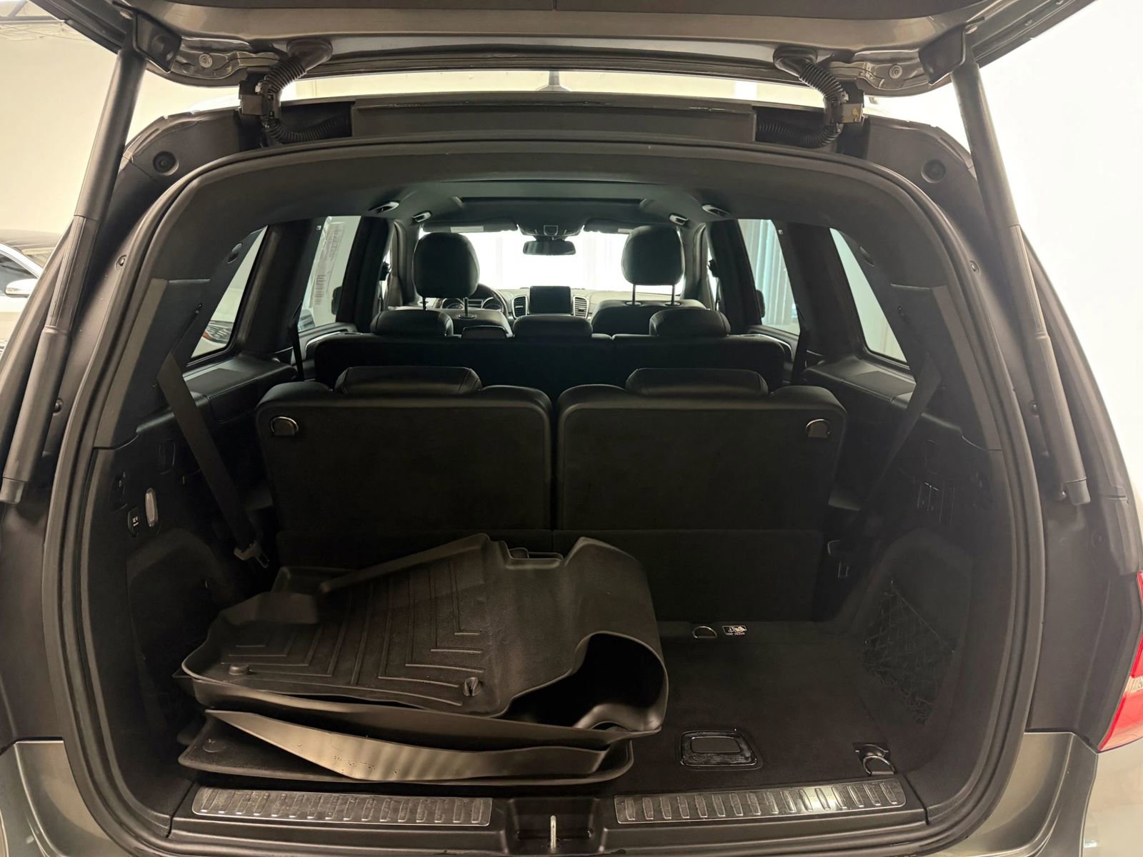 Used 2017 Mercedes-Benz GLS 450 4MATIC w/ Premium Package image 18