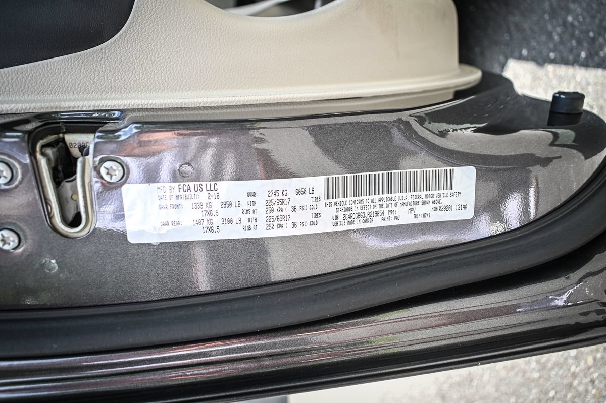 Used 2018 Dodge Grand Caravan SE w/ UConnect Hands-Free Group FWD image 23