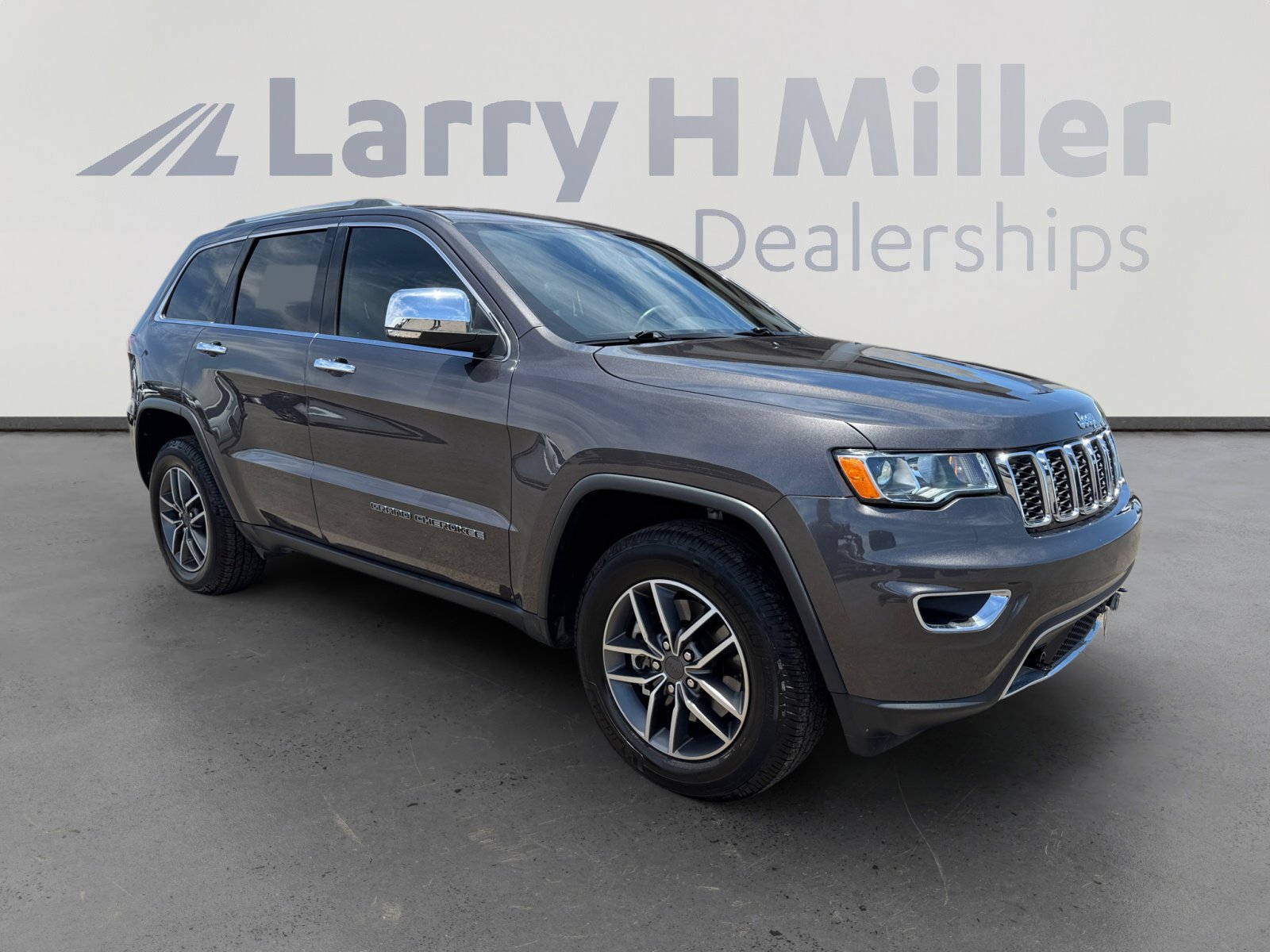 Used 2021 Jeep Grand Cherokee Limited w/ Trailer Tow Group IV AWD/4WD image 7