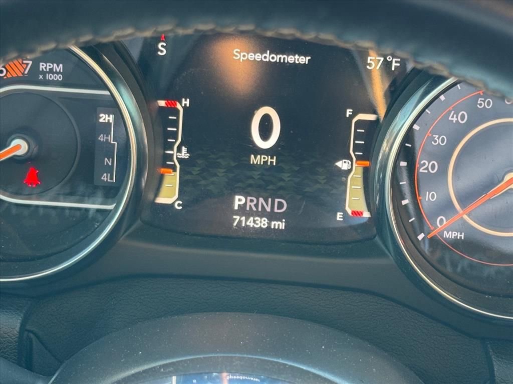 Used 2021 Jeep Wrangler Unlimited Sahara image 16