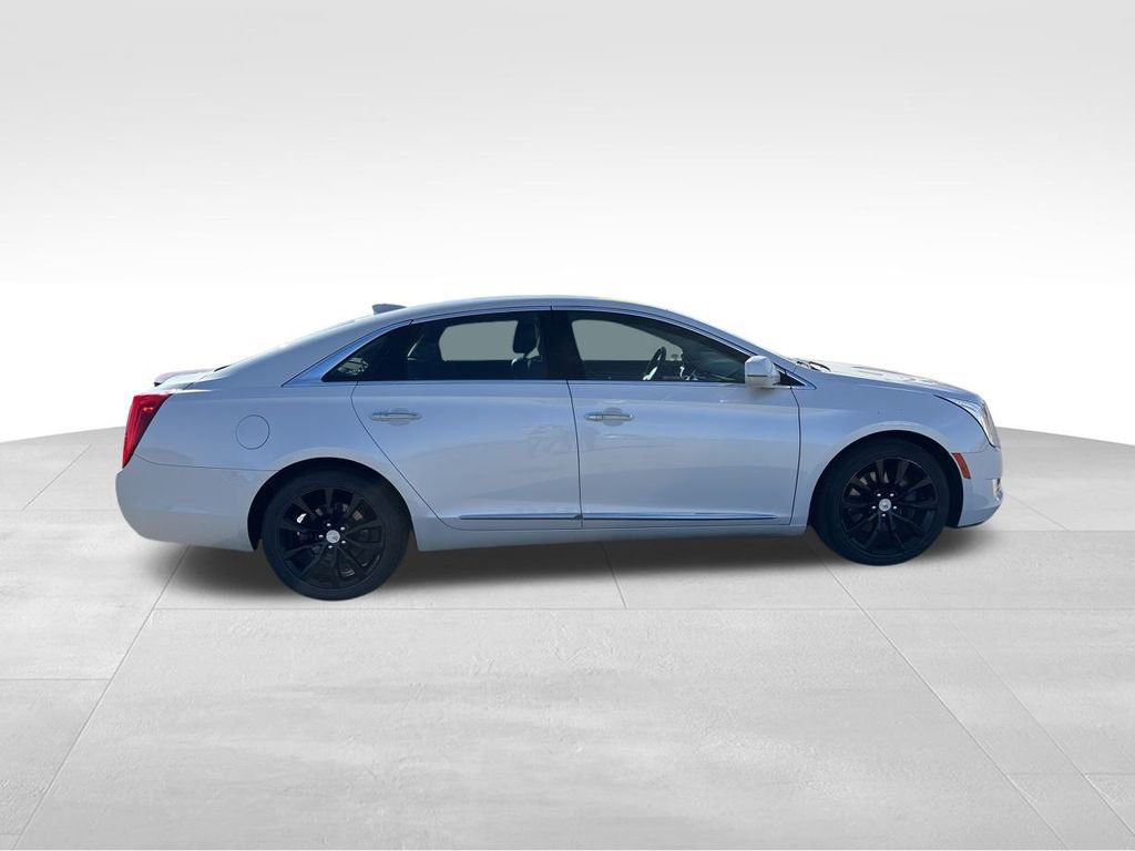 Used 2017 Cadillac XTS Premium Luxury image 5