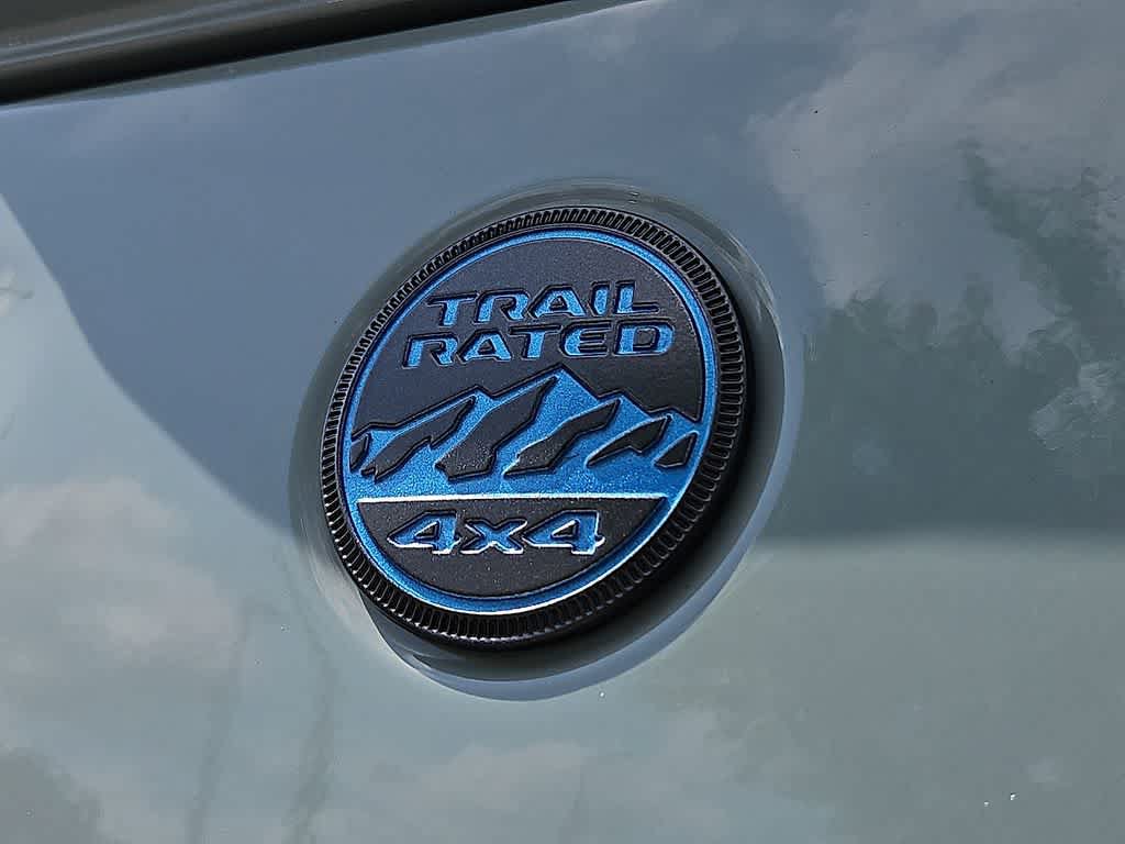 Used 2024 Jeep Wrangler Unlimited AWD/4WD image 29