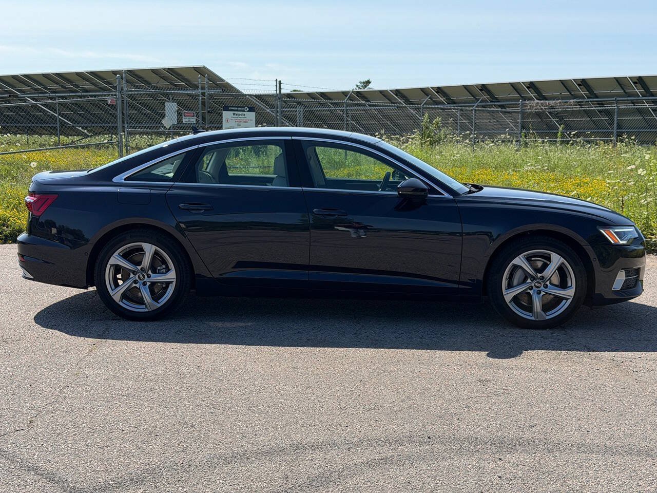 Used 2024 Audi A6 Premium Plus w/ Premium Plus Package AWD/4WD image 8