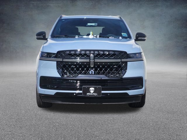 New 2026 Lincoln Navigator Reserve w/ Jet Appearance Package AWD/4WD video 2
