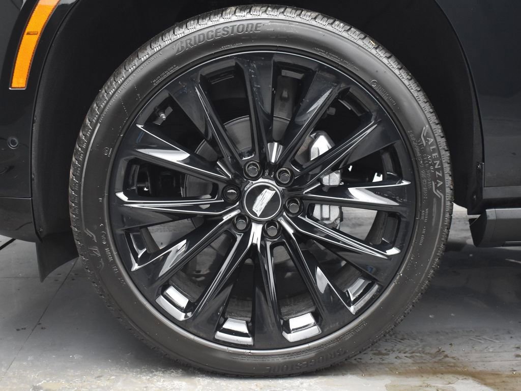 Certified 2026 Cadillac Escalade ESV Platinum Sport w/ LPO, ONYX Package image 9